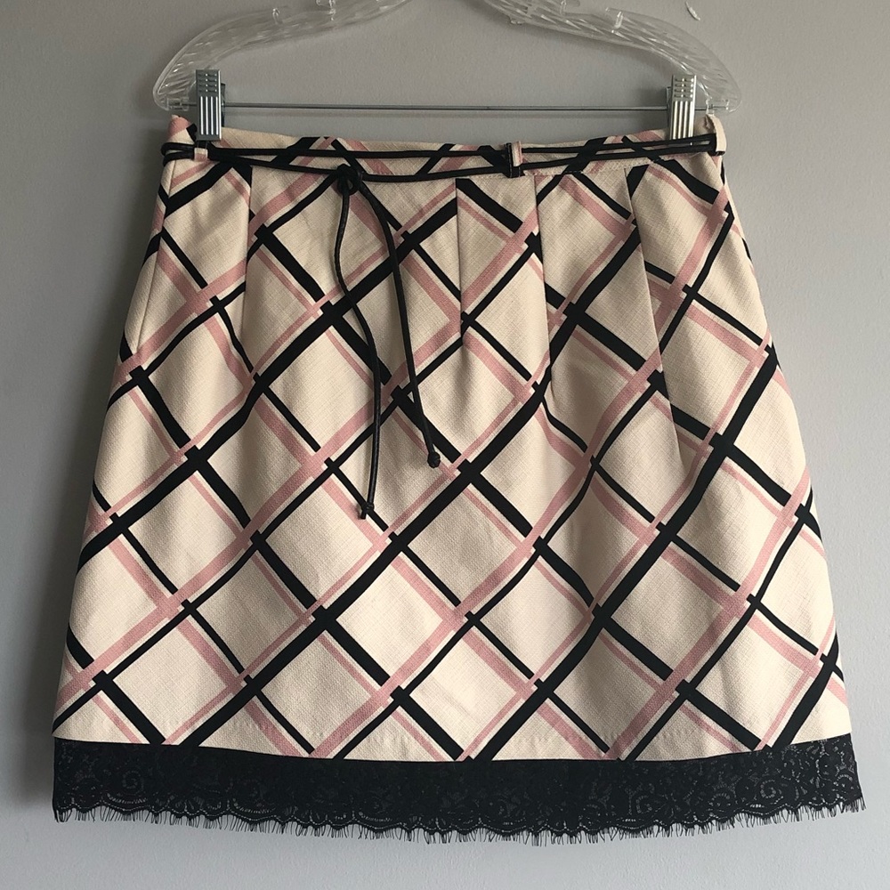 ✨Rinascimento Avorio Bianco Ivory Gonna Skirt✨ L